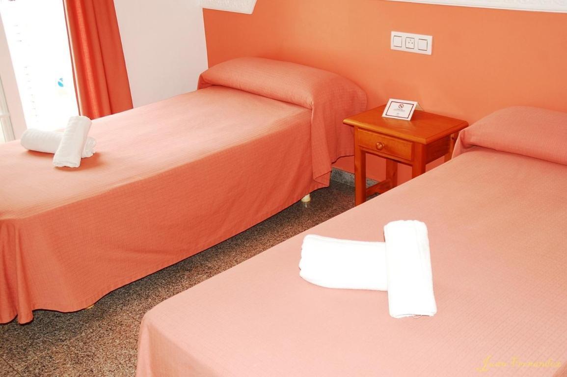 Hostal Mary Tere سالوبرينيا المظهر الخارجي الصورة